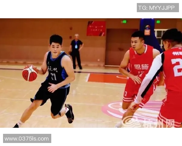 杭州篮球队灵活性引发热议球迷与专家观点碰撞激烈