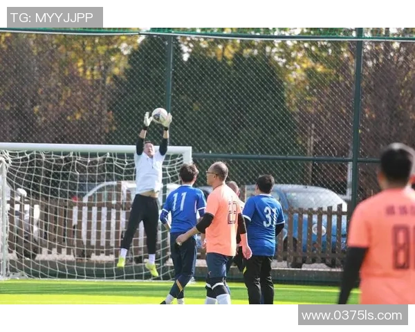 贵阳足球明星赛圆满落幕球迷热情高涨展现城市活力与团结精神