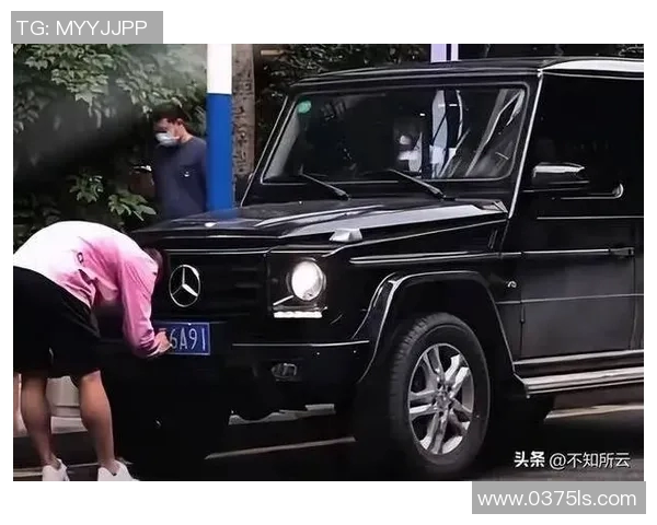 足球明星赠送豪车的背后故事与真实情况揭秘